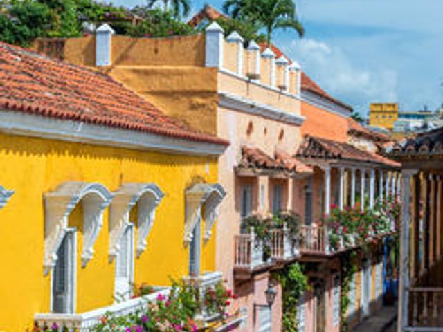 Kleurrijke steden en Caribische stranden
